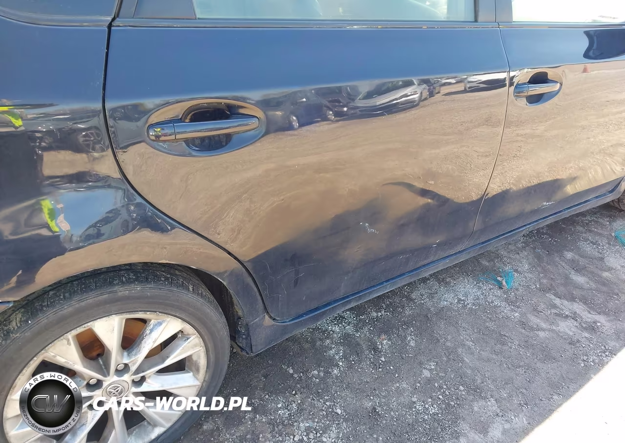 2012 Toyota Prius V VIN:JTDZN3EU7C3139129 - 6