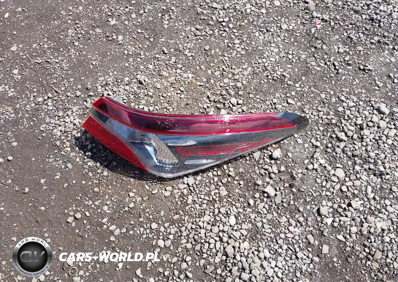 2021 Toyota Camry Le VIN:4T1C11AK3MU610288 - 12