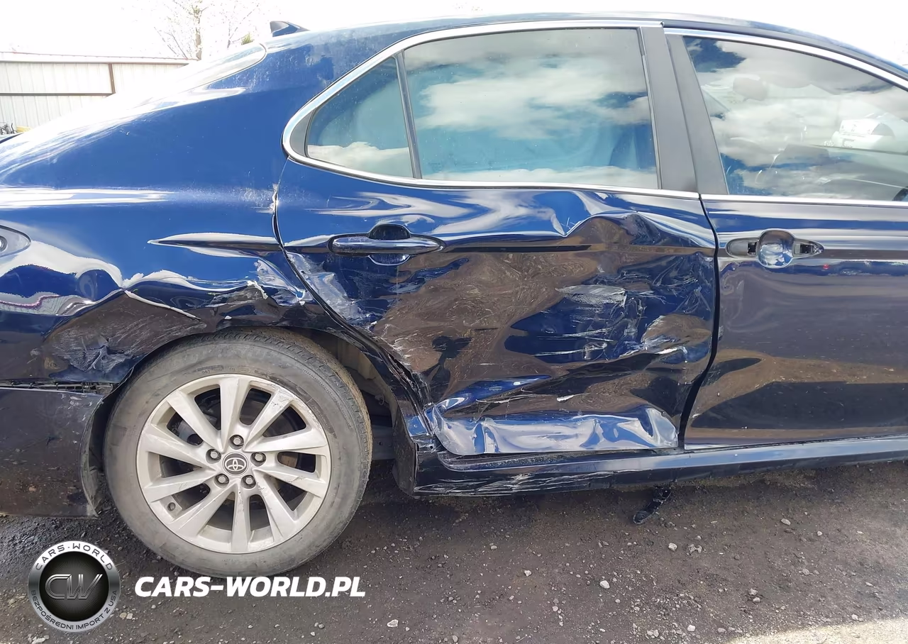 2021 Toyota Camry Le VIN:4T1C11AK3MU610288 - 6