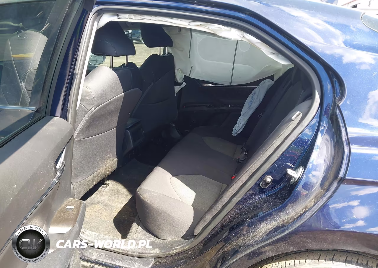 2021 Toyota Camry Le VIN:4T1C11AK3MU610288 - 8