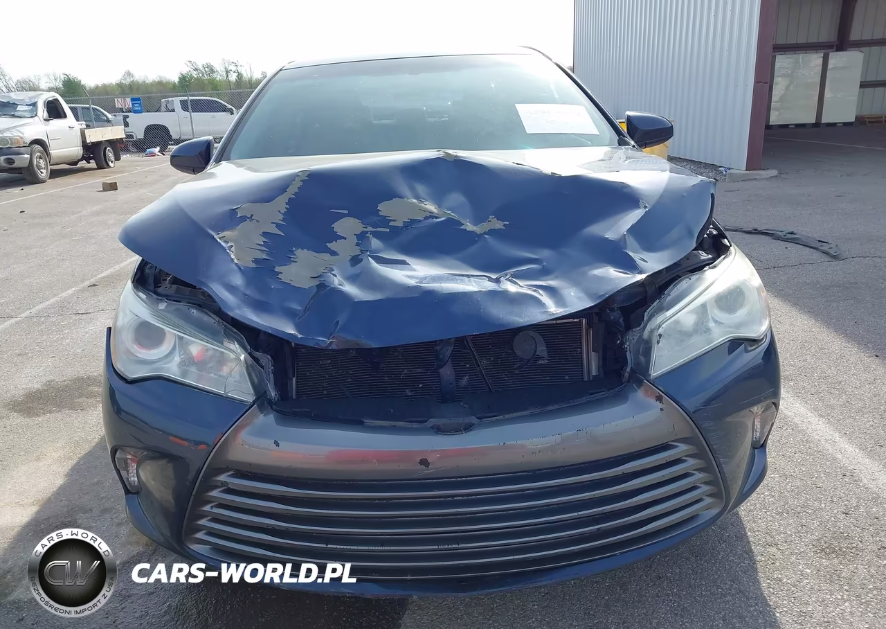 2015 Toyota Camry Le VIN:4T4BF1FK1FR505411 - 13