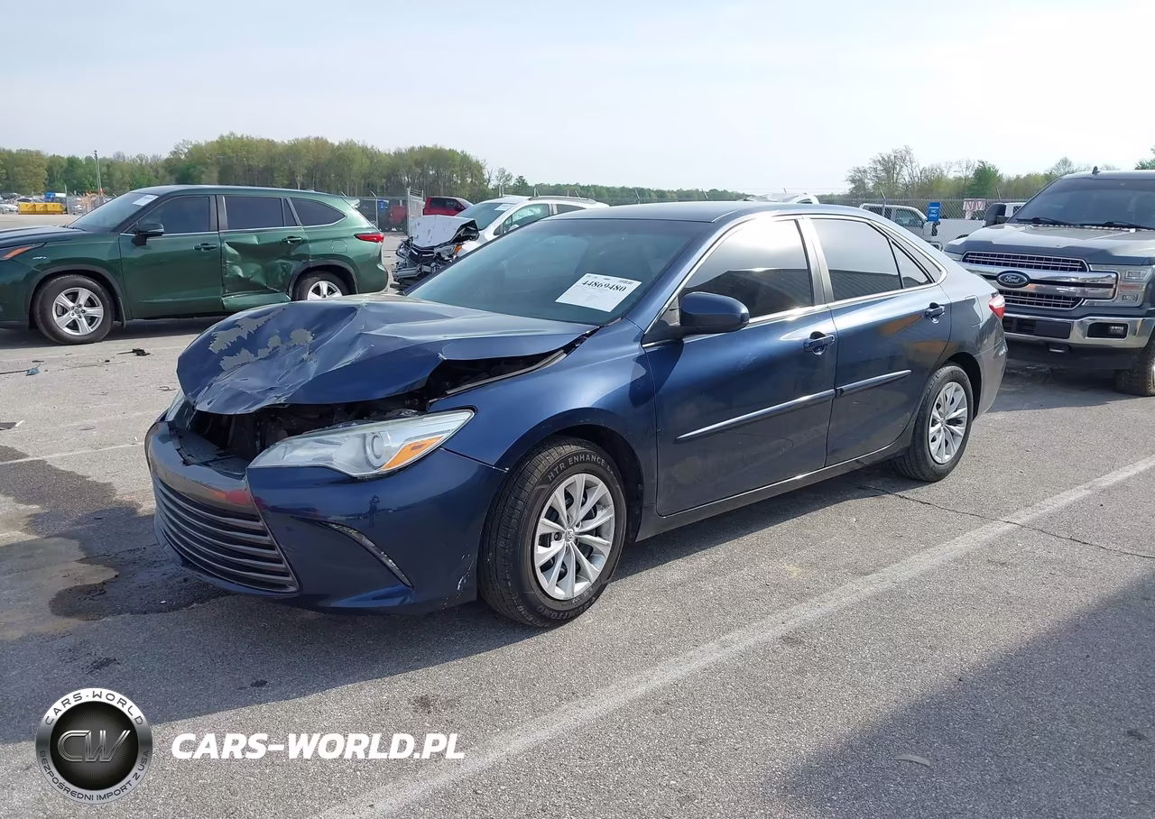 2015 Toyota Camry Le VIN:4T4BF1FK1FR505411 - 2