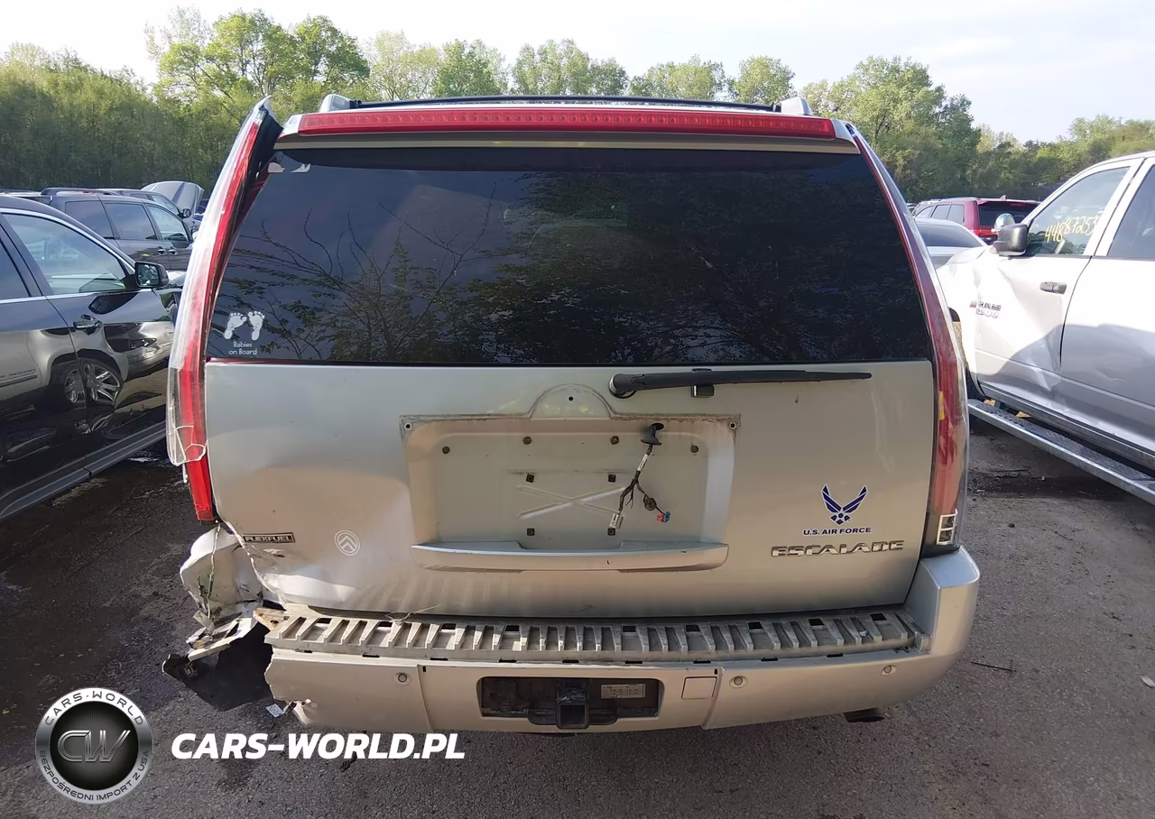 2011 Cadillac Escalade Esv Premium VIN:1GYS4JEF6BR133550 - 17