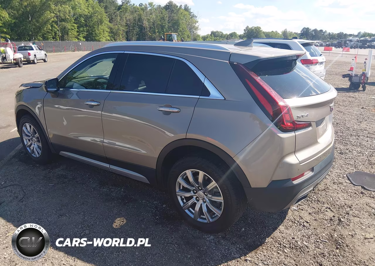 2023 Cadillac Xt4 Fwd Premium Luxury VIN:1GYFZCR49PF163500 - 3
