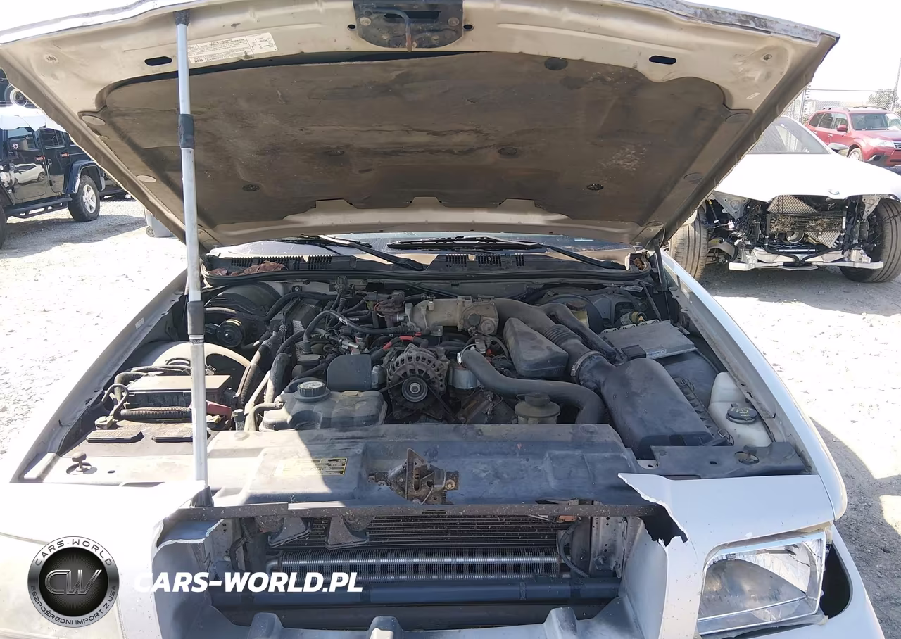 2007 Mercury Grand Marquis Gs VIN:2MEFM74V07X633038 - 10
