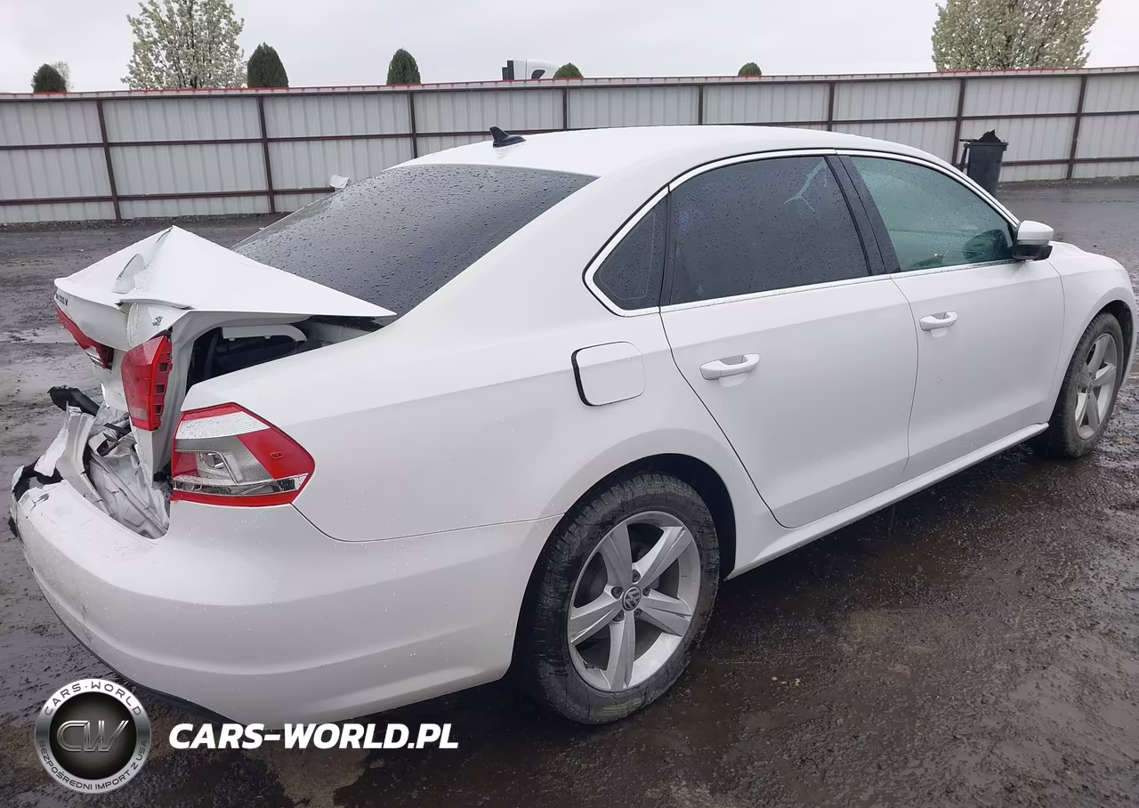 2013 Volkswagen Passat 2.5L Se VIN:1VWBP7A36DC139525 - 4