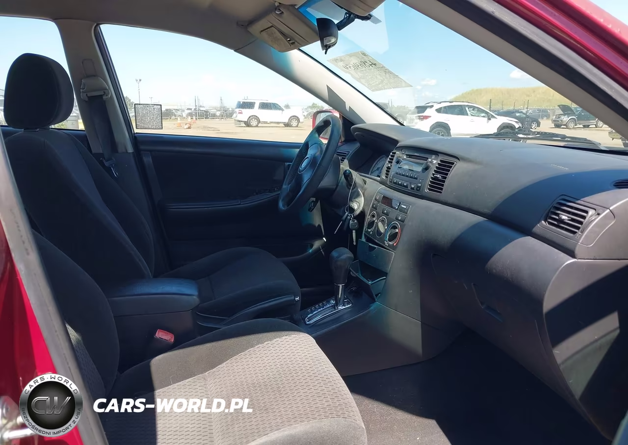2007 Toyota Corolla S VIN:1NXBR32E77Z845659 - 5