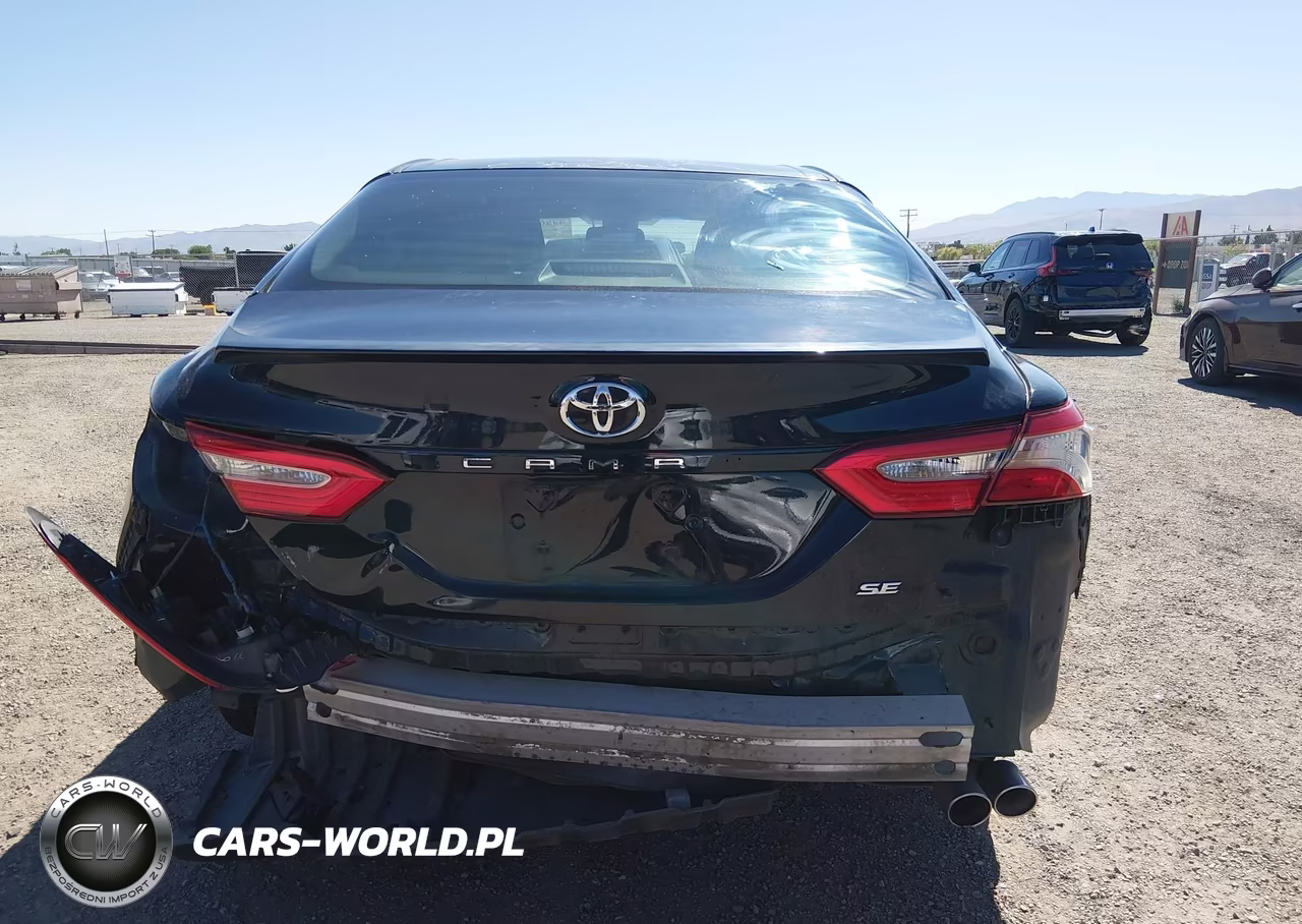 2018 Toyota Camry Se VIN:4T1B11HK3JU520992 - 17