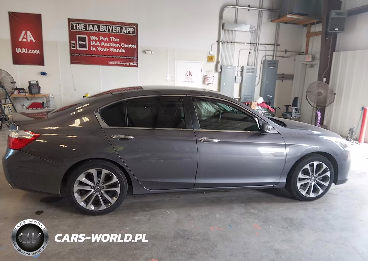 2014 Honda Accord Sport VIN:1HGCR2F52EA138353 - 13