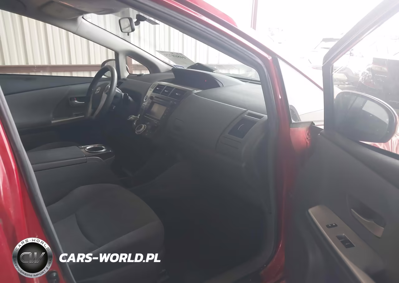 2012 Toyota Prius V Three VIN:JTDZN3EU4C3114043 - 5