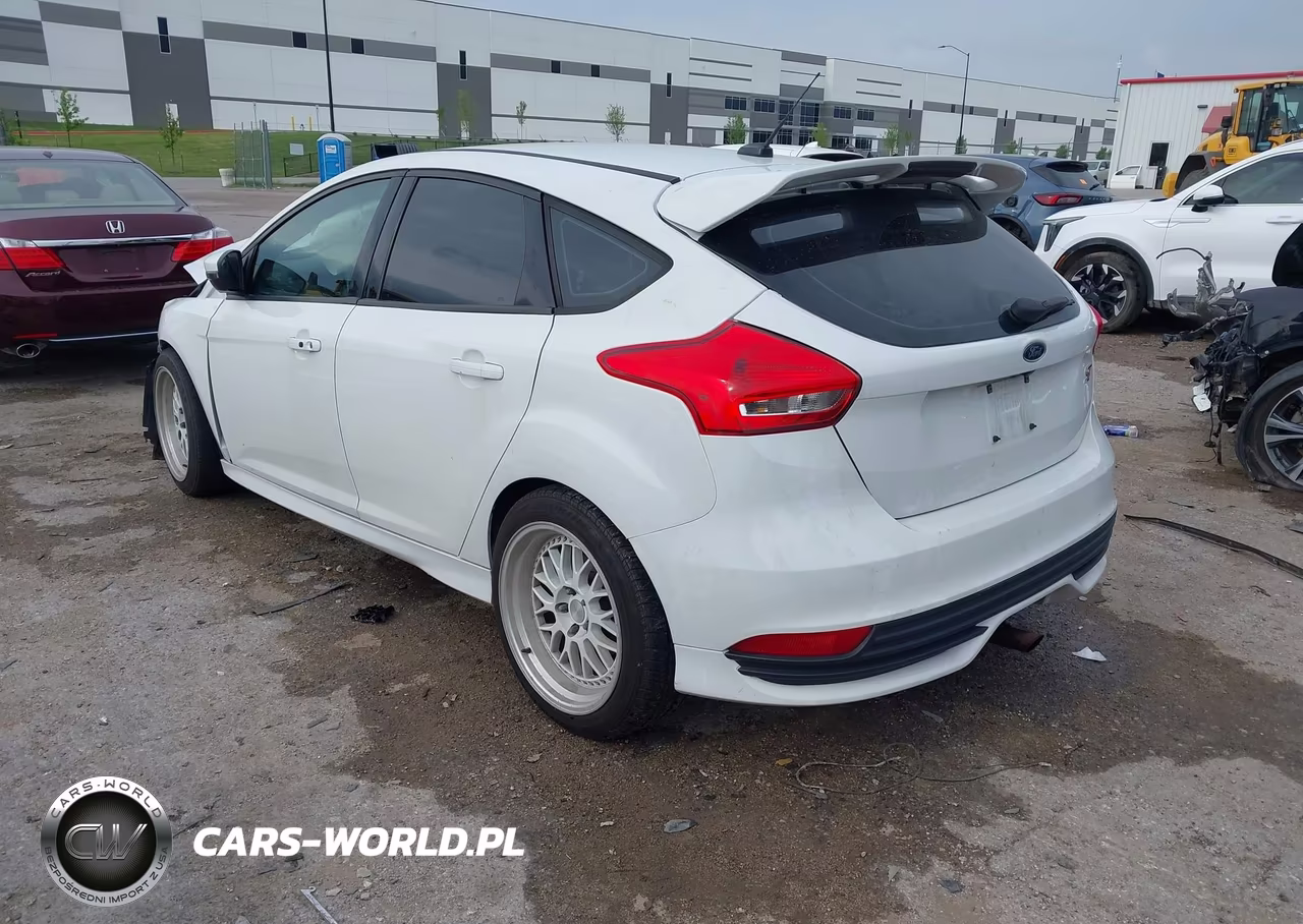 2016 Ford Focus St VIN:1FADP3L92GL324848 - 3
