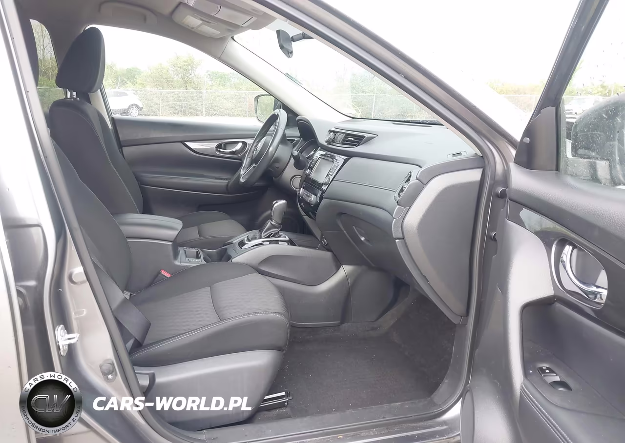 2017 Nissan Rogue Sv VIN:KNMAT2MT2HP610139 - 5
