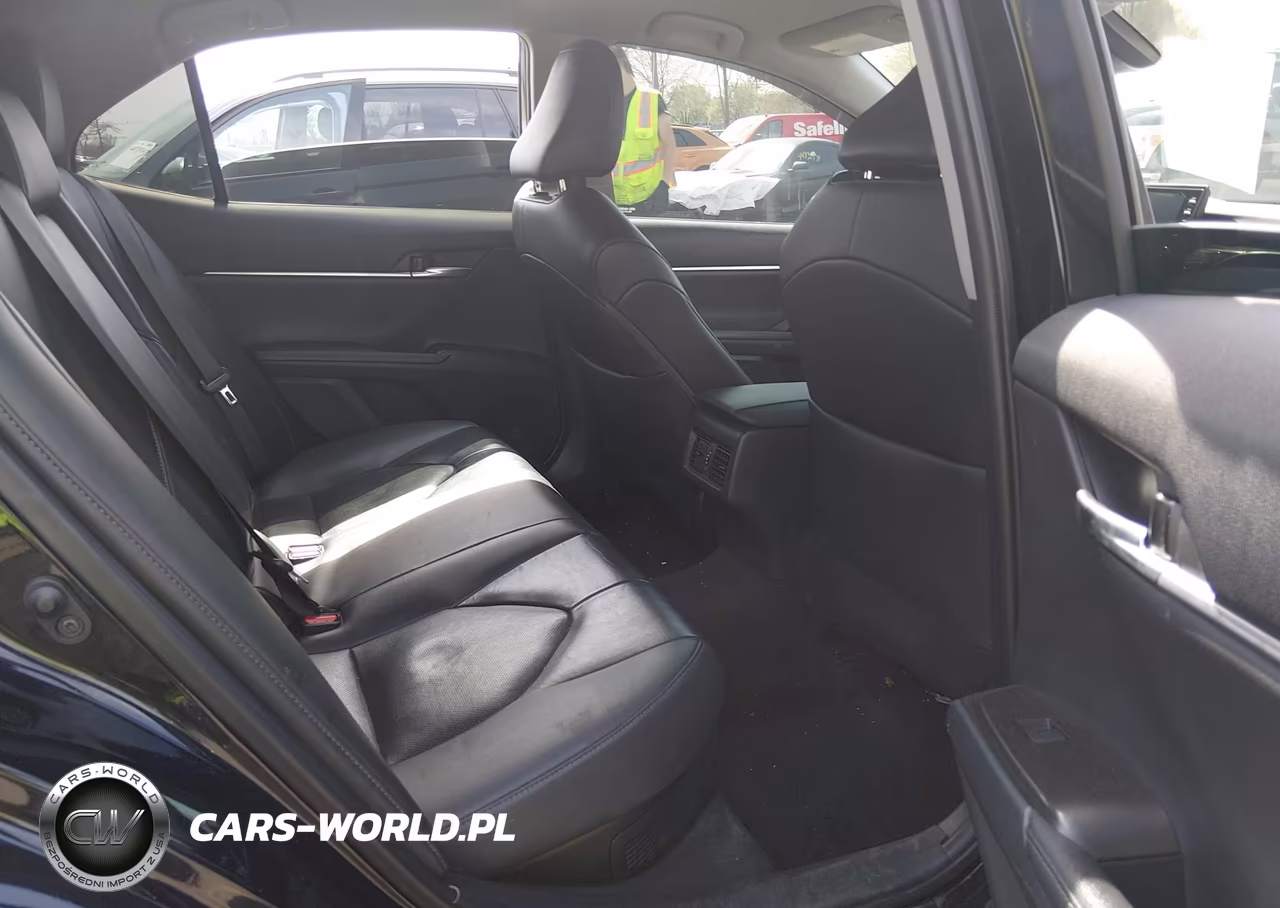 2022 Toyota Camry Xle Hybrid VIN:4T1F31AK2NU573954 - 8