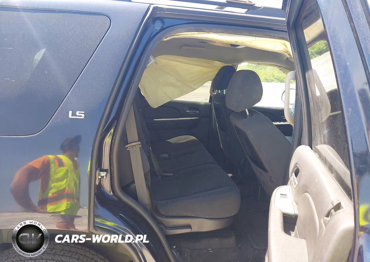 2008 Chevrolet Tahoe Ls VIN:1GNFC13C68J212296 - 8