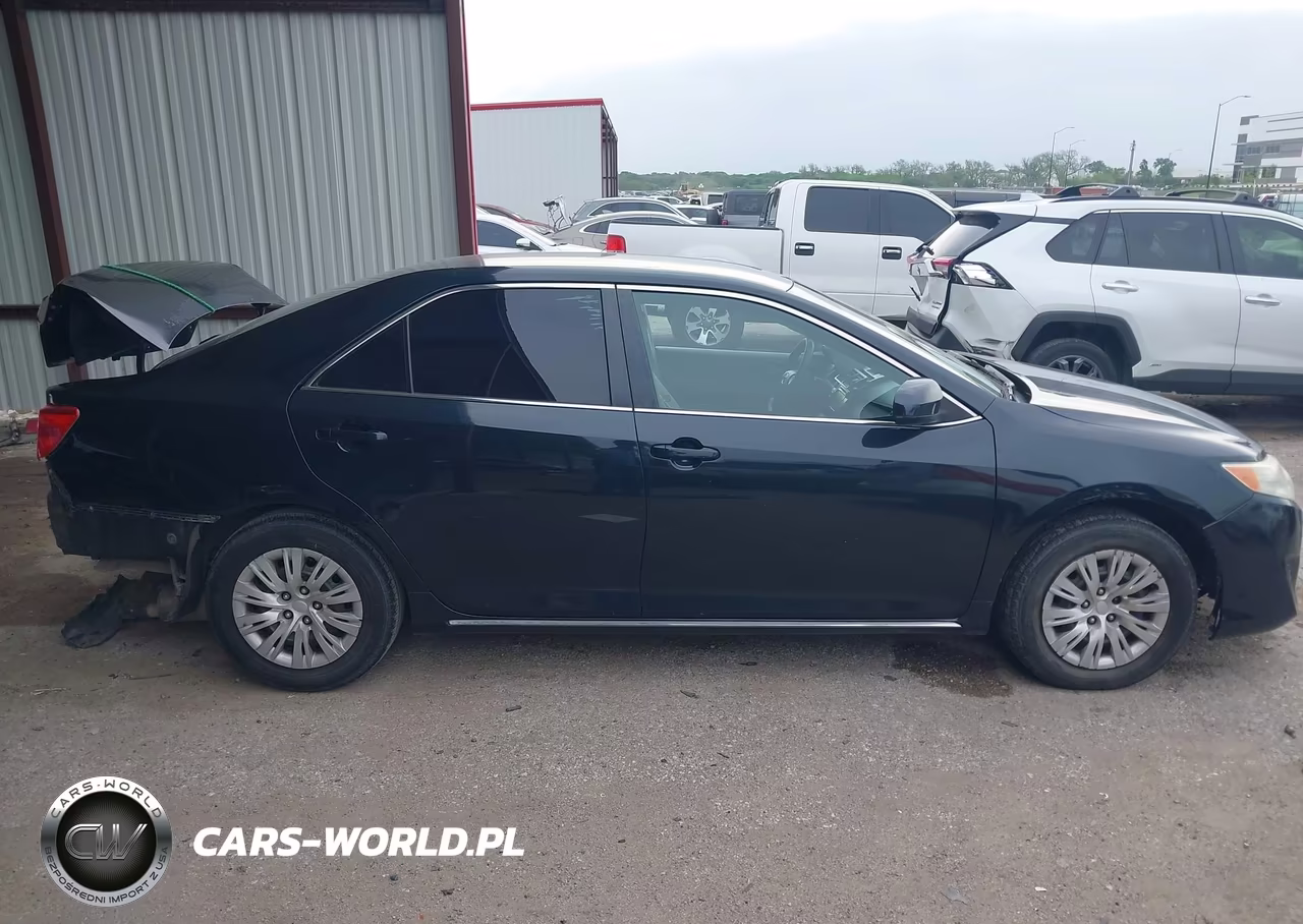 2012 Toyota Camry Le VIN:4T1BF1FK9CU055626 - 13