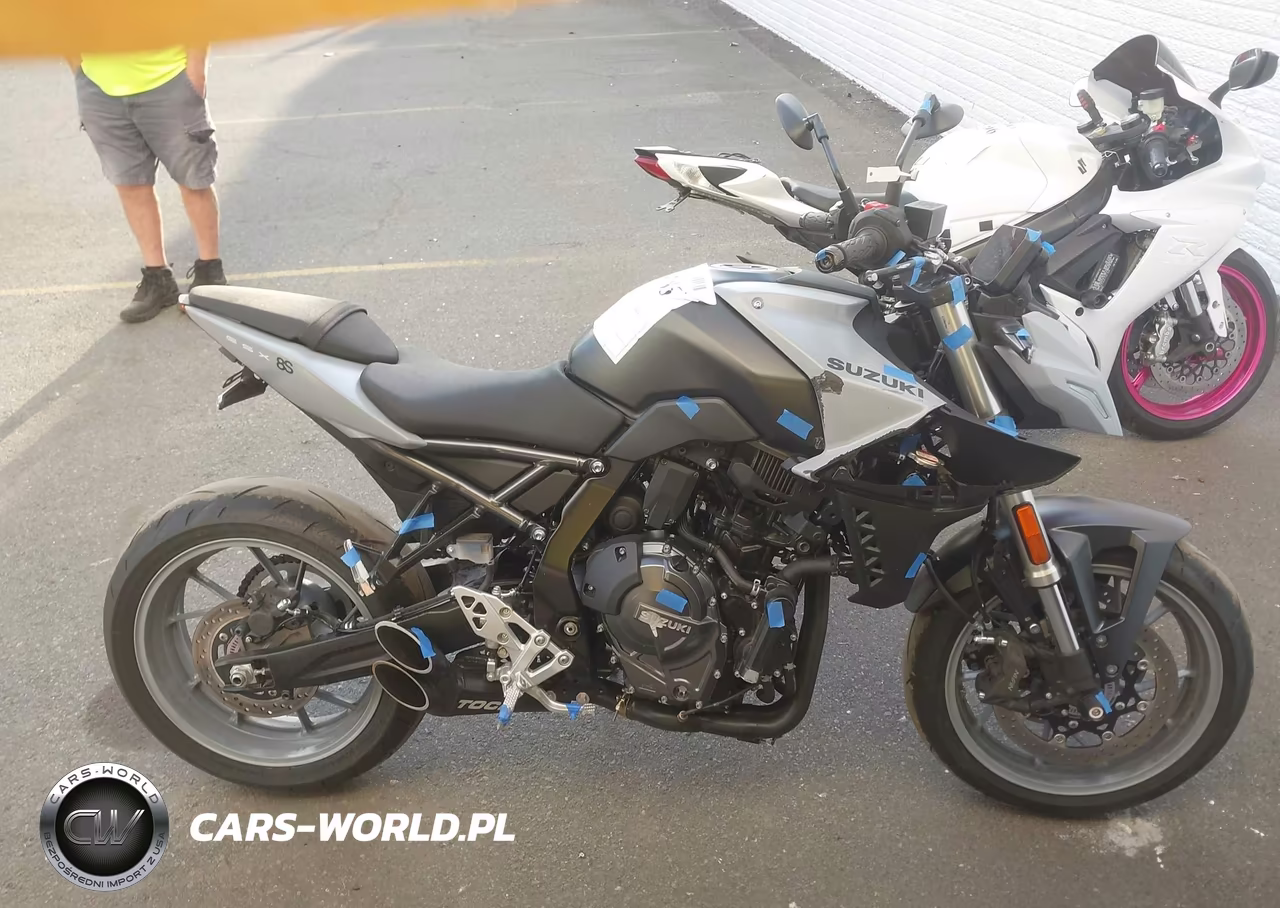 2024 Suzuki Gsx800 R VIN:JS1EM11B5R7101601 - 12