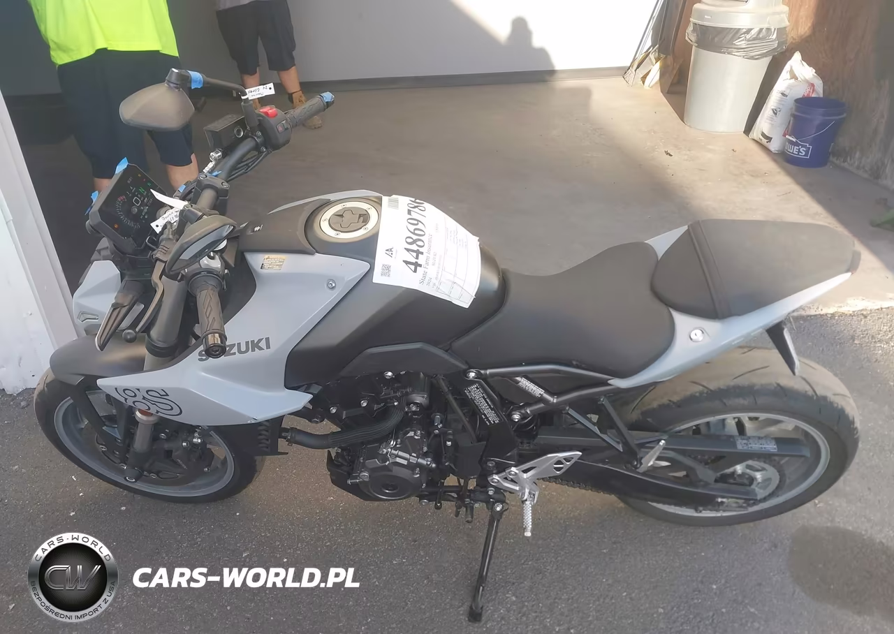 2024 Suzuki Gsx800 R VIN:JS1EM11B5R7101601 - 13