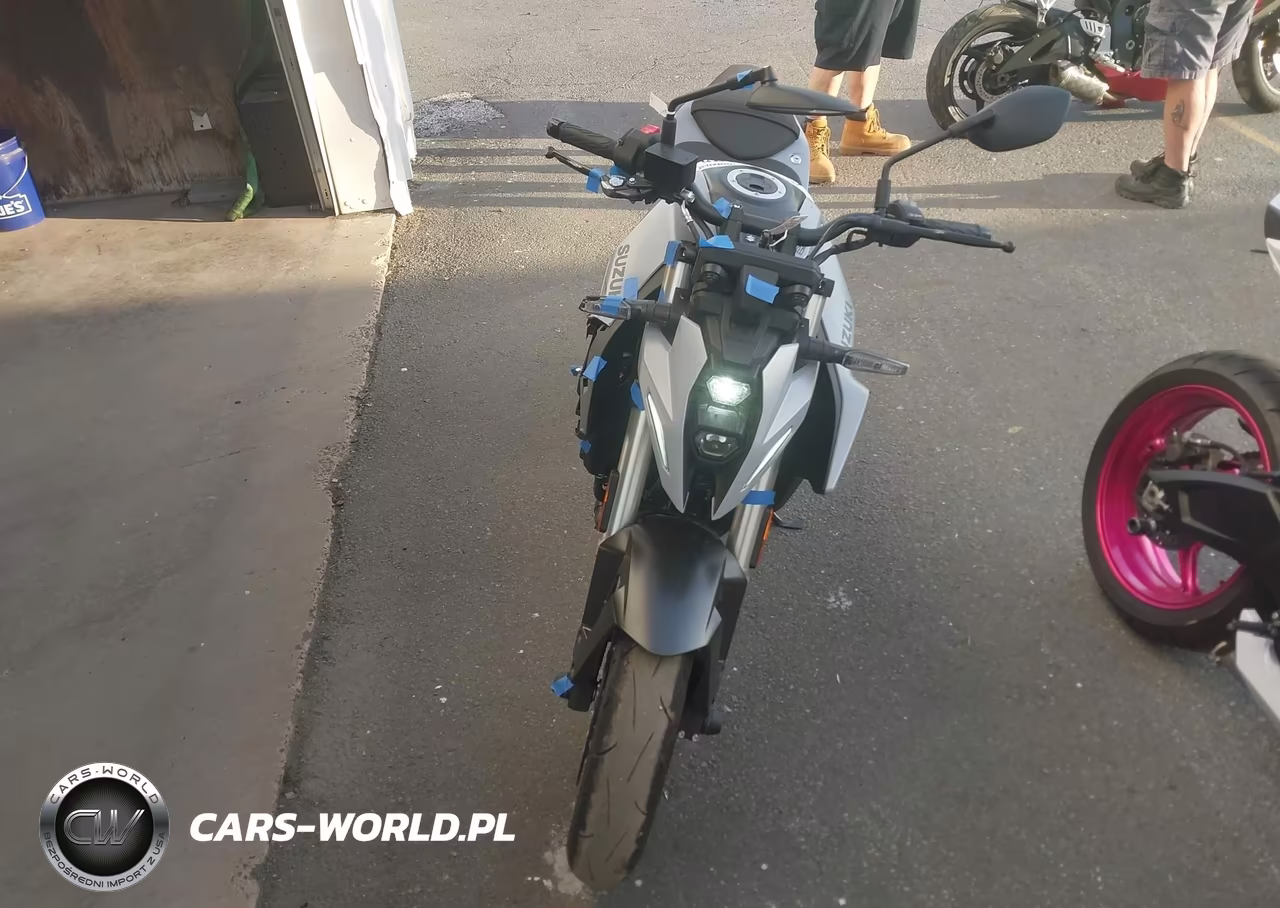 2024 Suzuki Gsx800 R VIN:JS1EM11B5R7101601 - 5