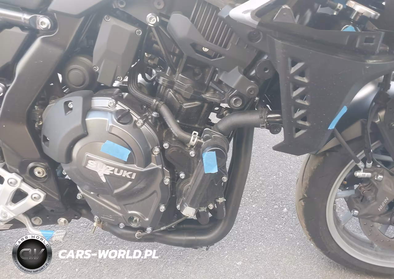 2024 Suzuki Gsx800 R VIN:JS1EM11B5R7101601 - 8