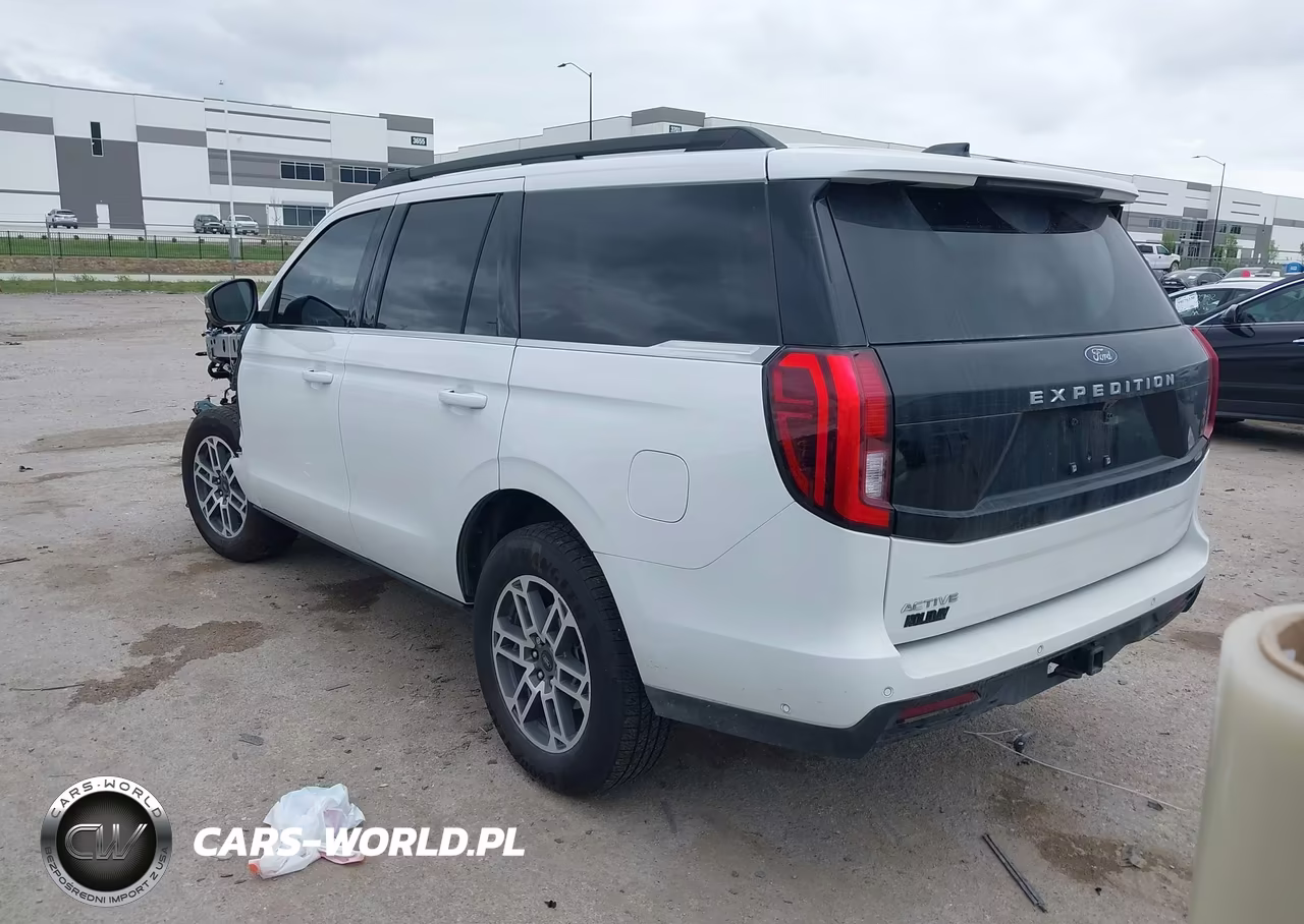2025 Ford Expedition Active VIN:1FMJU1H80SEA25801 - 3