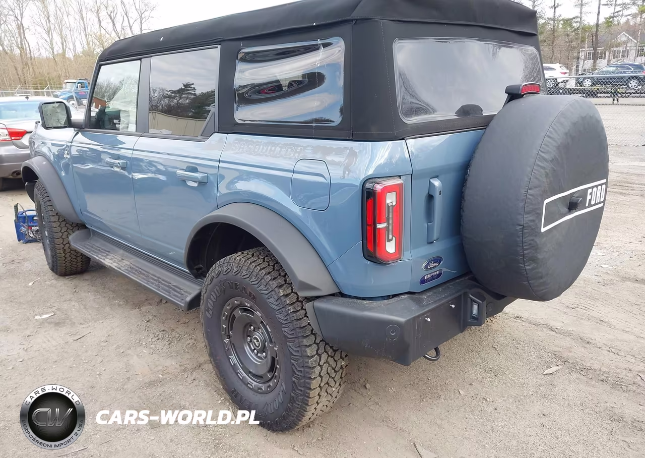 2025 Ford Bronco Outer Banks VIN:1FMEE8BH0SLB56898 - 3