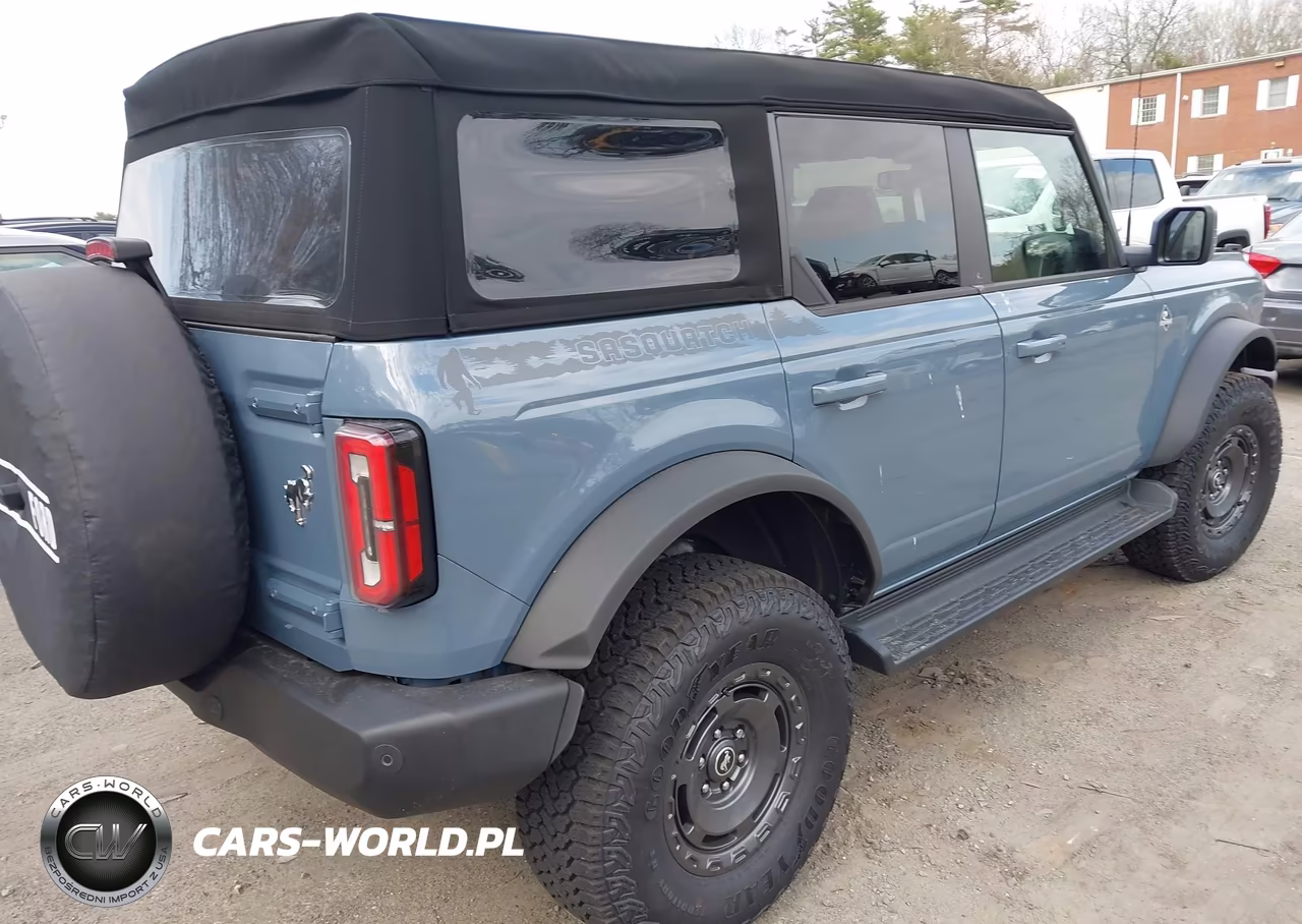 2025 Ford Bronco Outer Banks VIN:1FMEE8BH0SLB56898 - 4