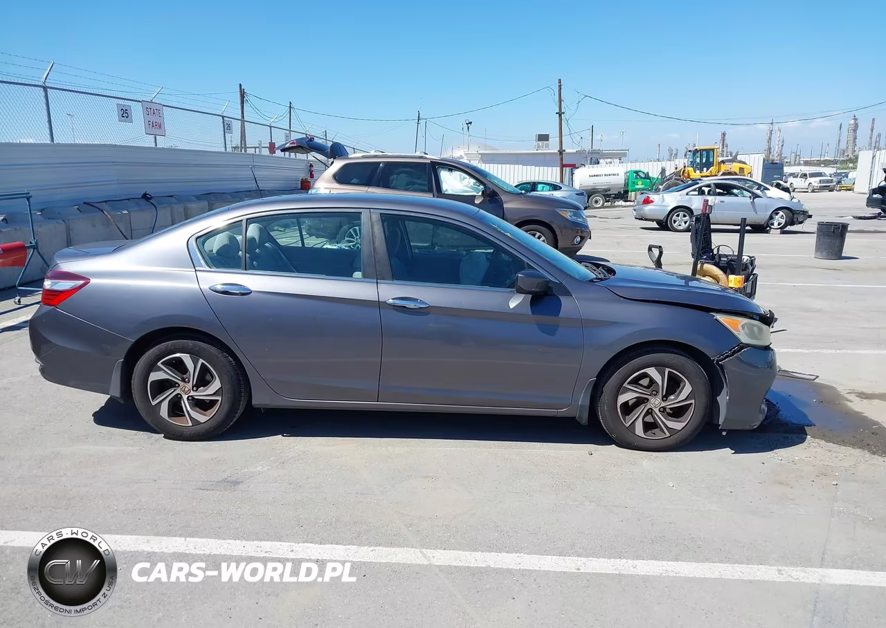 2017 Honda Accord Lx VIN:1HGCR2F35HA139497 - 13