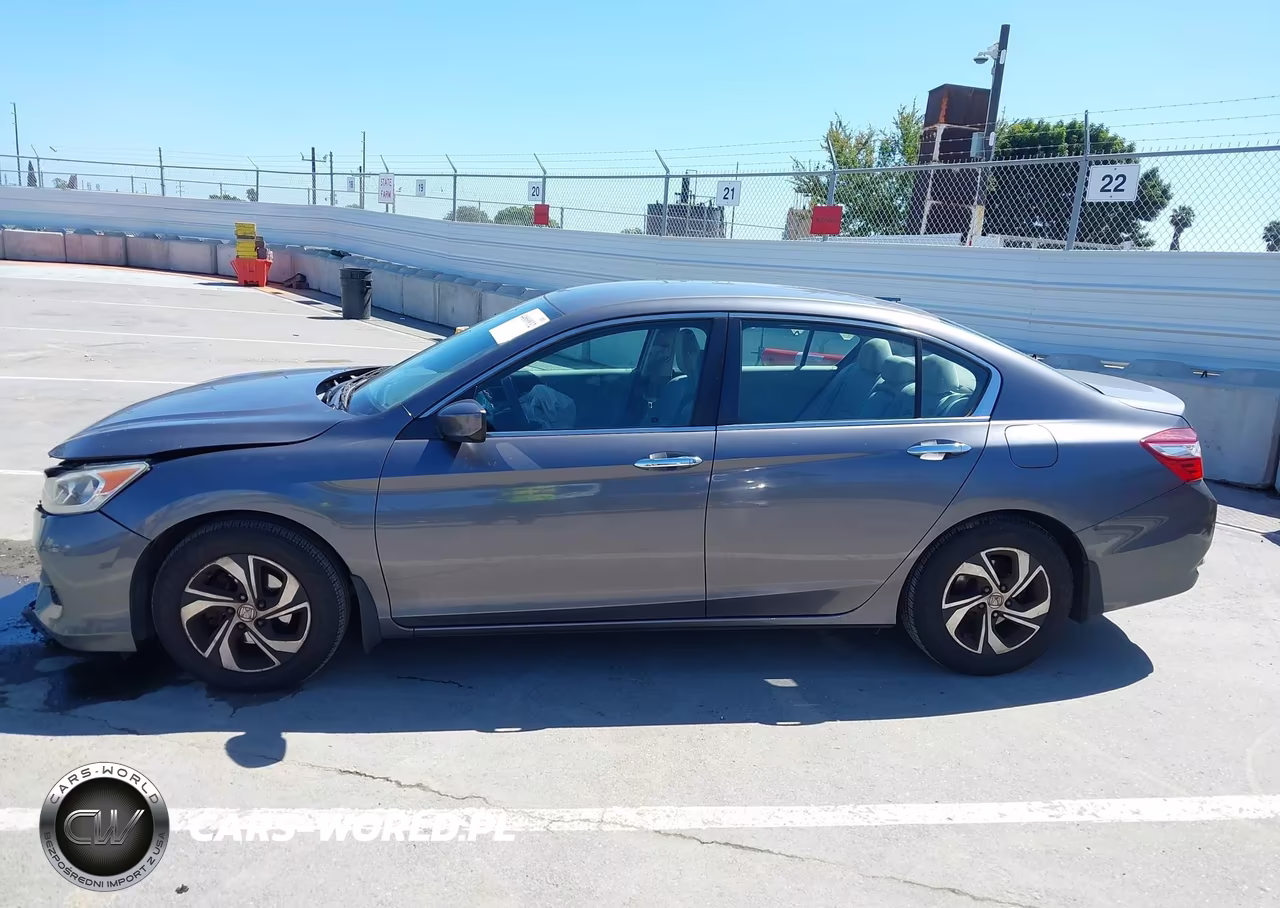 2017 Honda Accord Lx VIN:1HGCR2F35HA139497 - 14