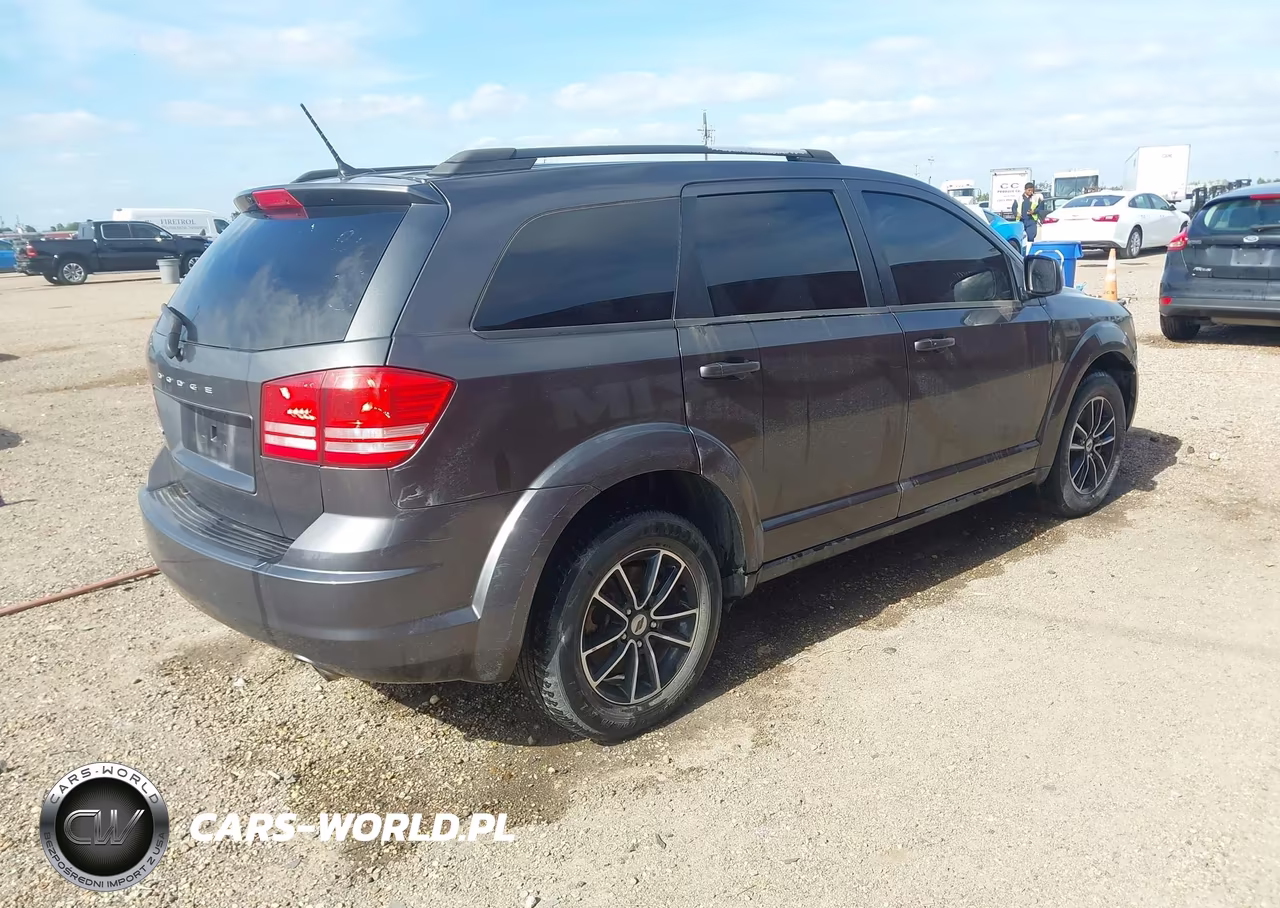 2018 Dodge Journey Se VIN:3C4PDCAB5JT269233 - 4