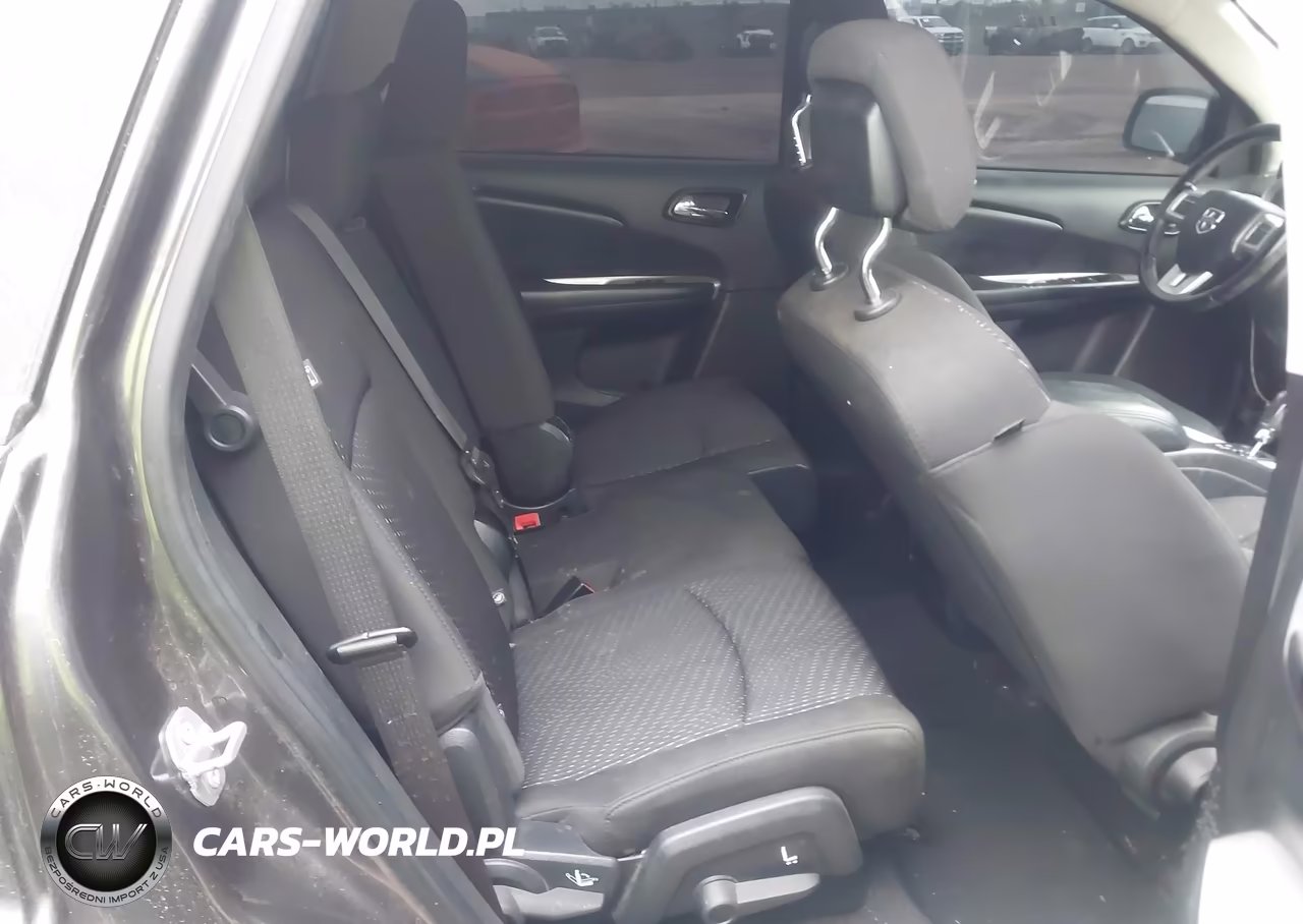 2018 Dodge Journey Se VIN:3C4PDCAB5JT269233 - 8