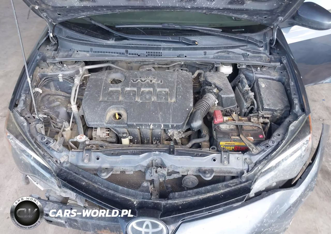 2018 Toyota Corolla Le VIN:5YFBURHE4JP842817 - 10