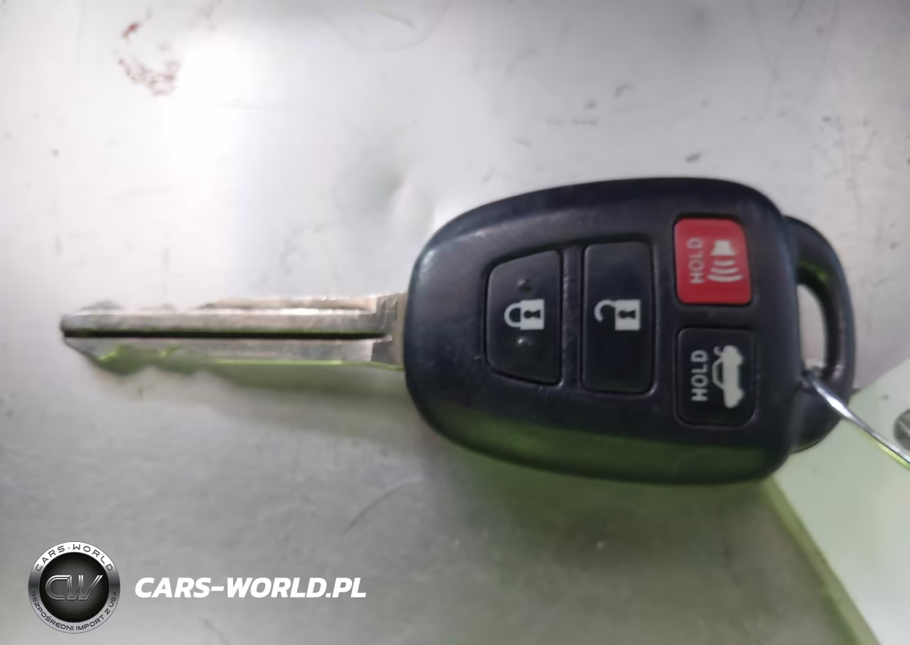 2018 Toyota Corolla Le VIN:5YFBURHE4JP842817 - 11