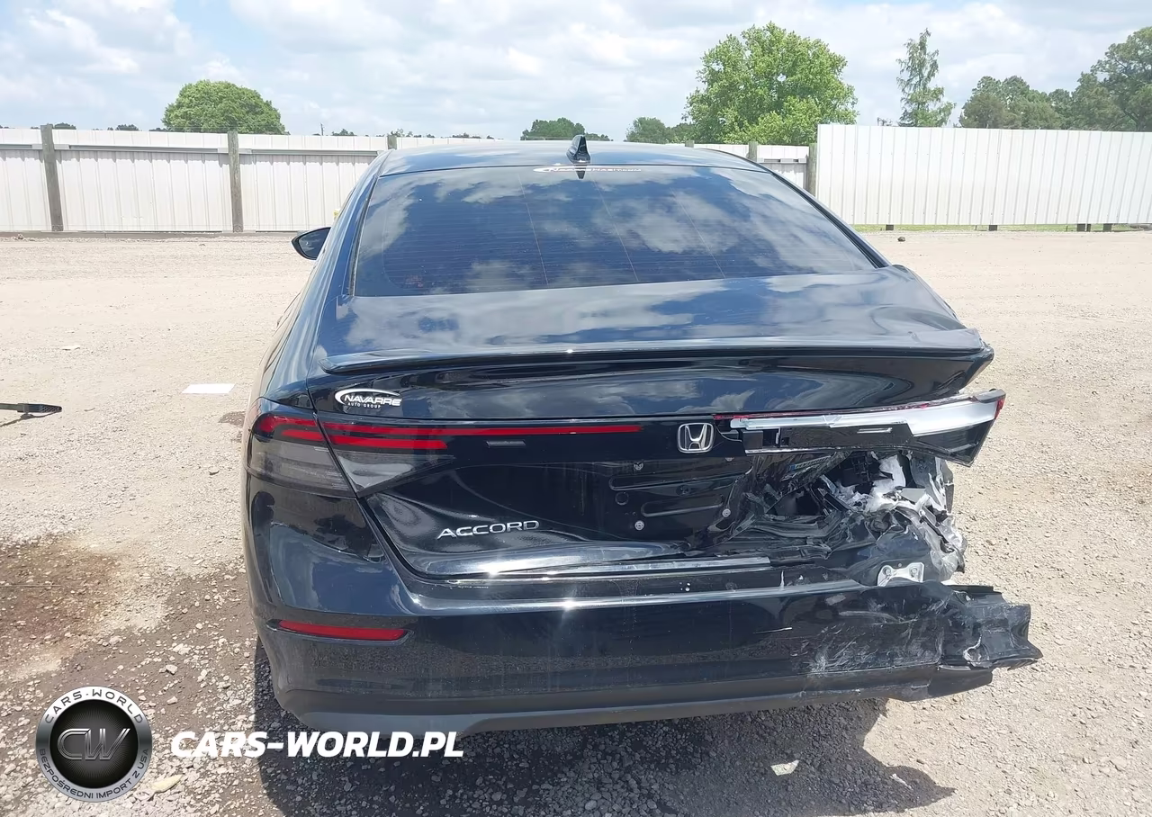 2025 Honda Accord Hybrid Sport VIN:1HGCY2F54SA035661 - 17