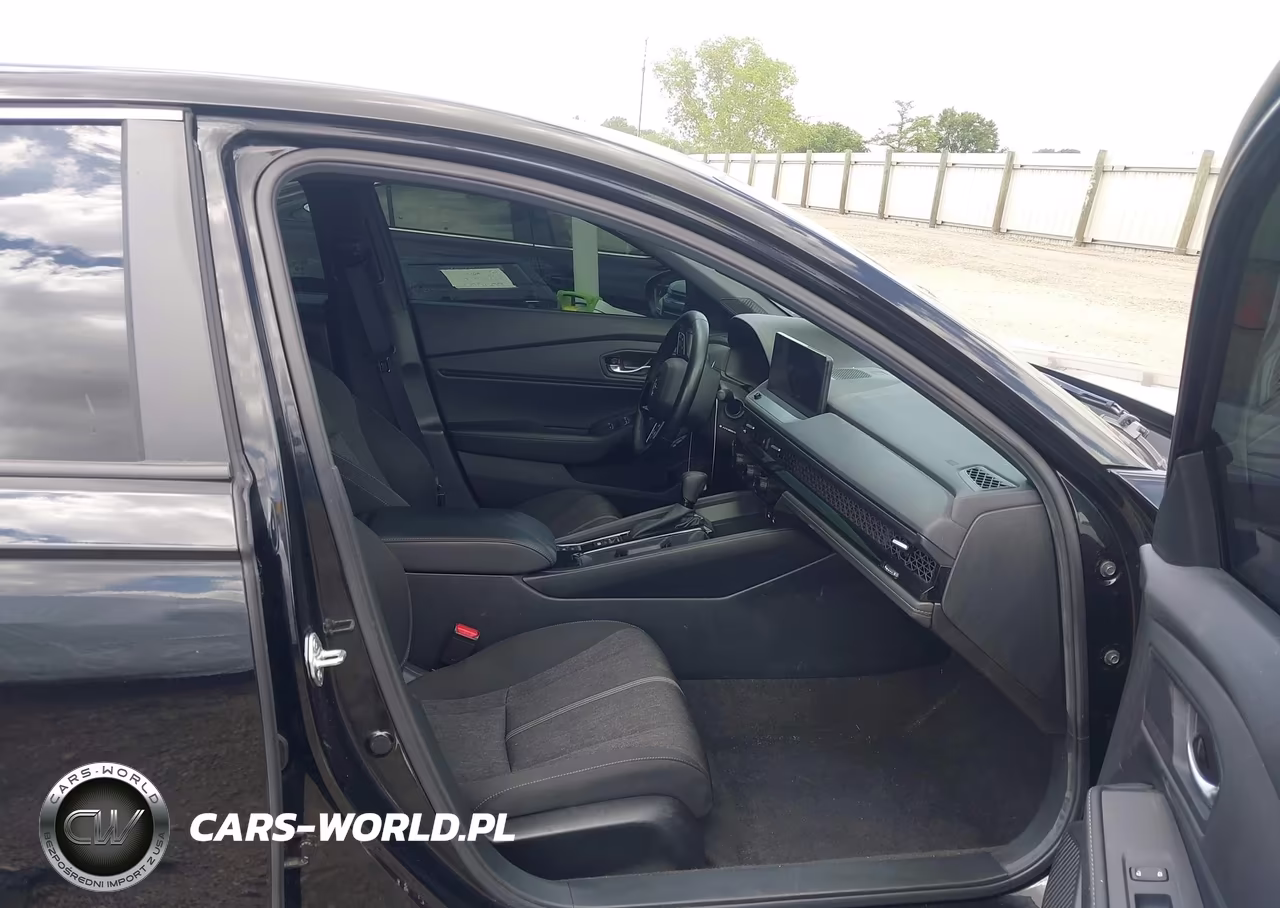 2025 Honda Accord Hybrid Sport VIN:1HGCY2F54SA035661 - 5