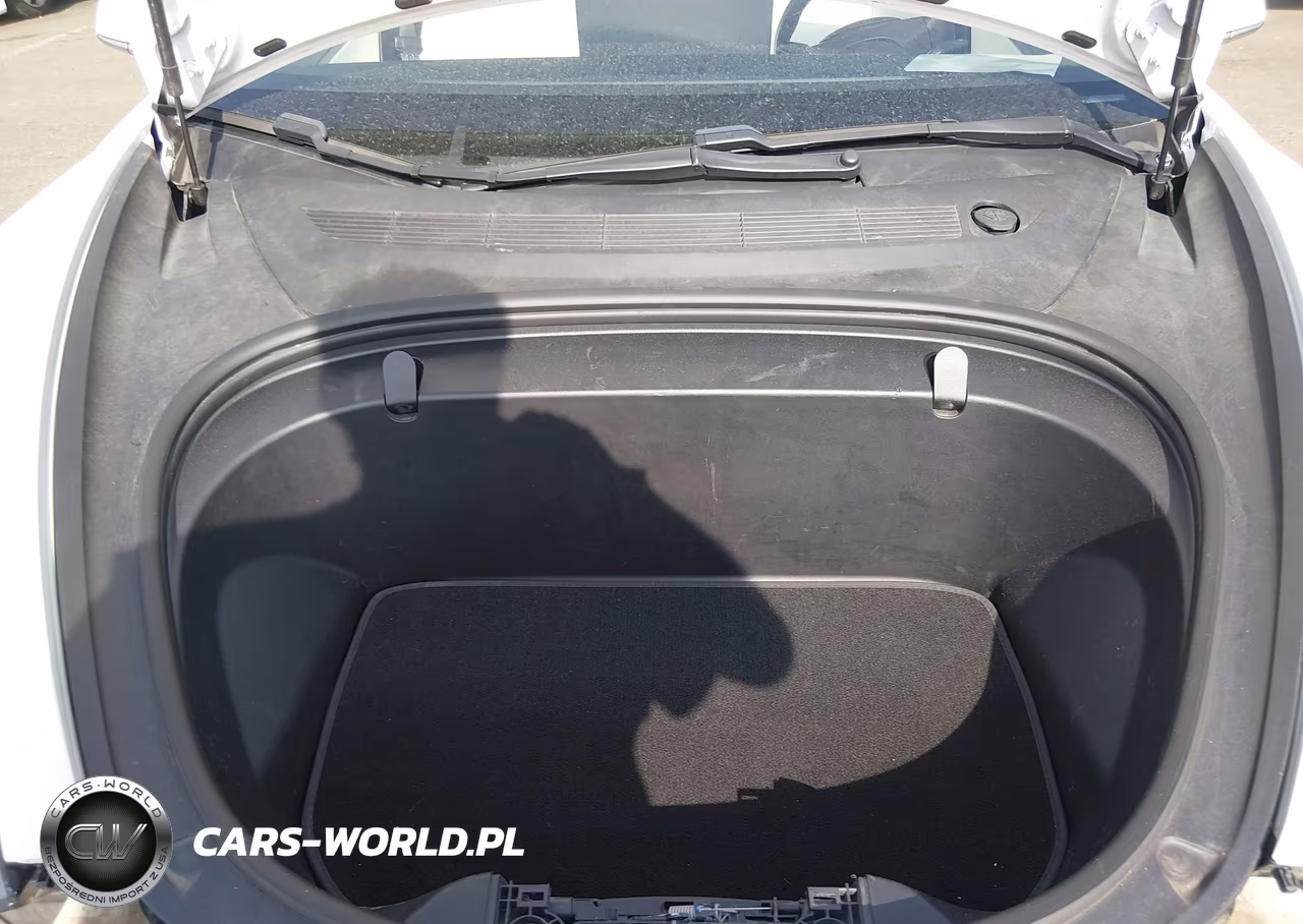 2018 Tesla Model 3 Long Range-Performance VIN:5YJ3E1EB0JF086007 - 10
