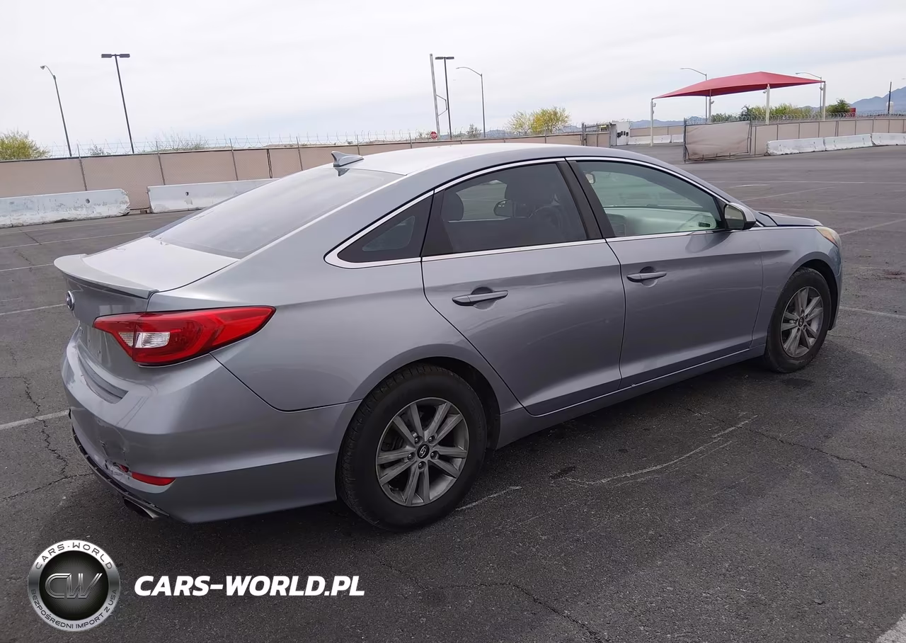 2015 Hyundai Sonata Se VIN:5NPE24AF3FH222179 - 4