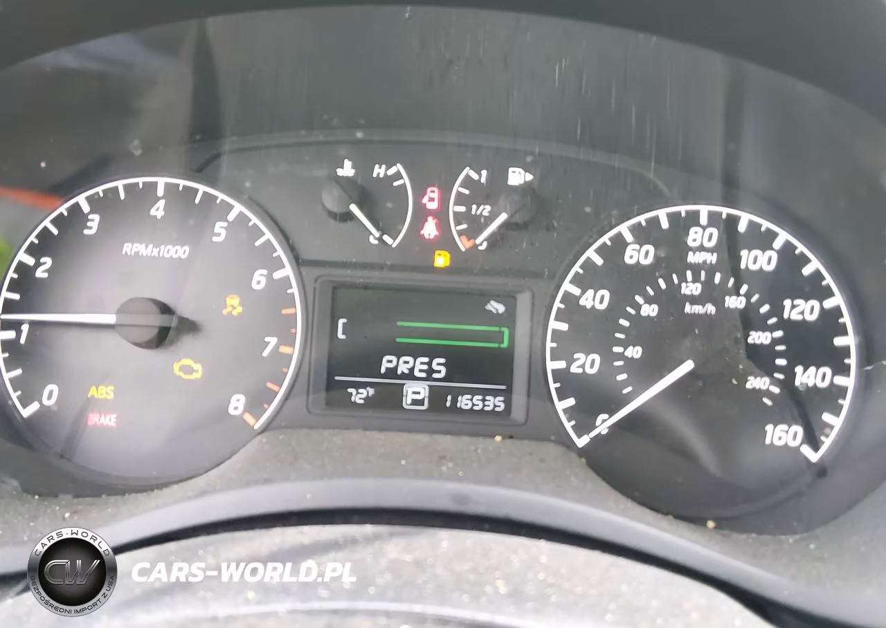 2017 Nissan Sentra S VIN:3N1AB7AP2HY331833 - 7