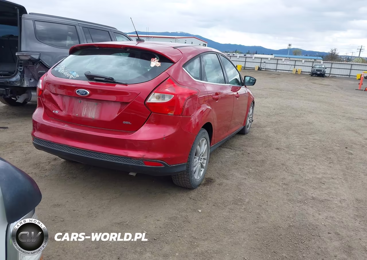 2012 Ford Focus Sel VIN:1FAHP3M21CL268589 - 4