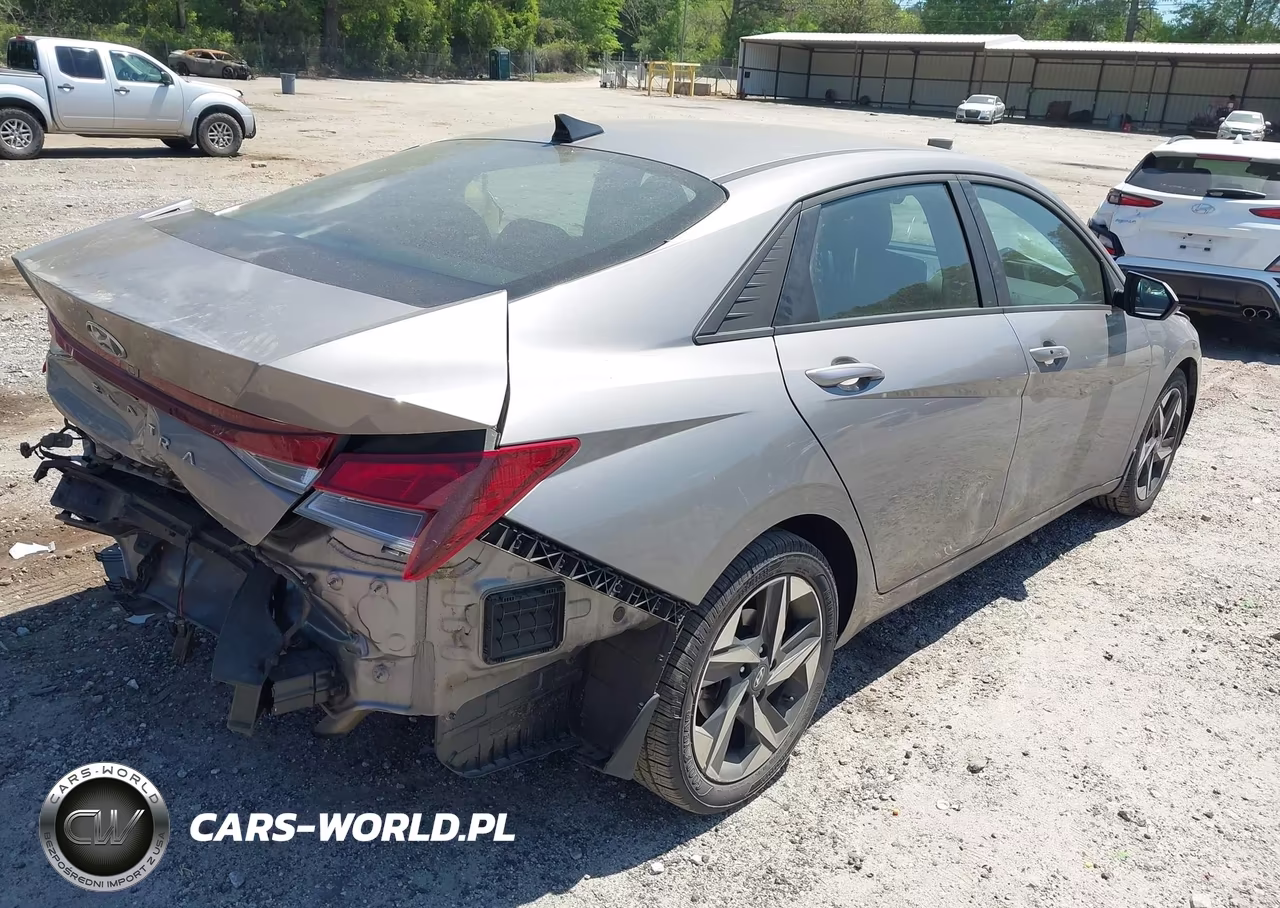 2023 Hyundai Elantra Sel VIN:KMHLS4AG5PU566129 - 4