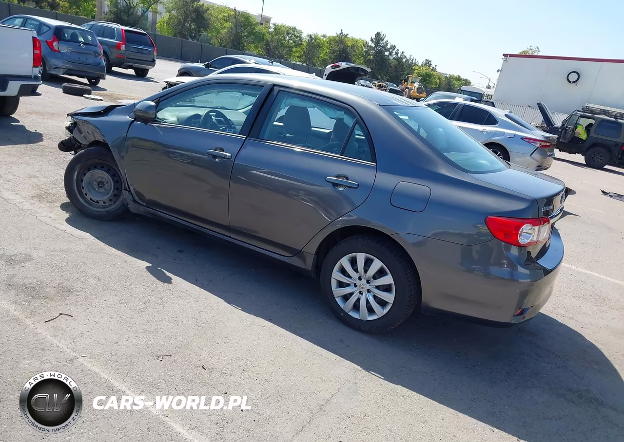 2012 Toyota Corolla Le VIN:2T1BU4EE0CC865523 - 3