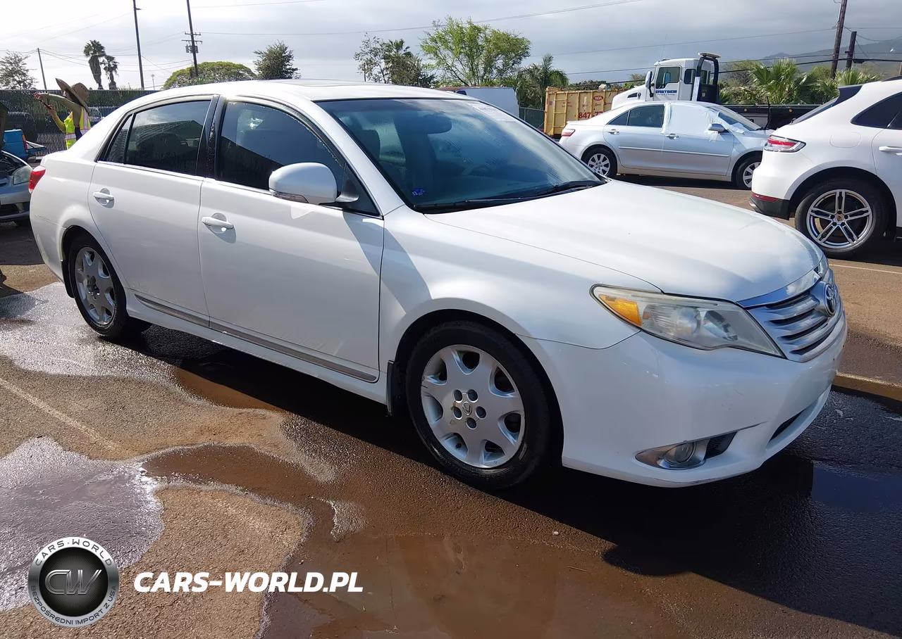 2011 Toyota Avalon Limited – zdjęcie 1 z 11