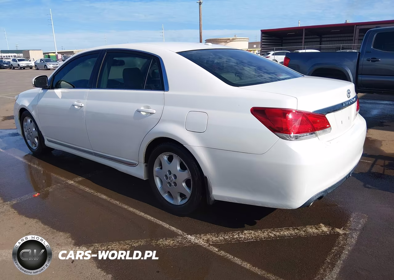 2011 Toyota Avalon Limited VIN:4T1BK3DBXBU426608 - 3