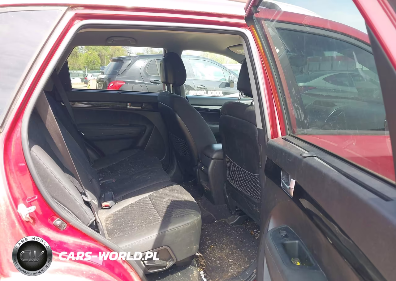 2015 Kia Sorento Lx VIN:5XYKT3A60FG563377 - 8
