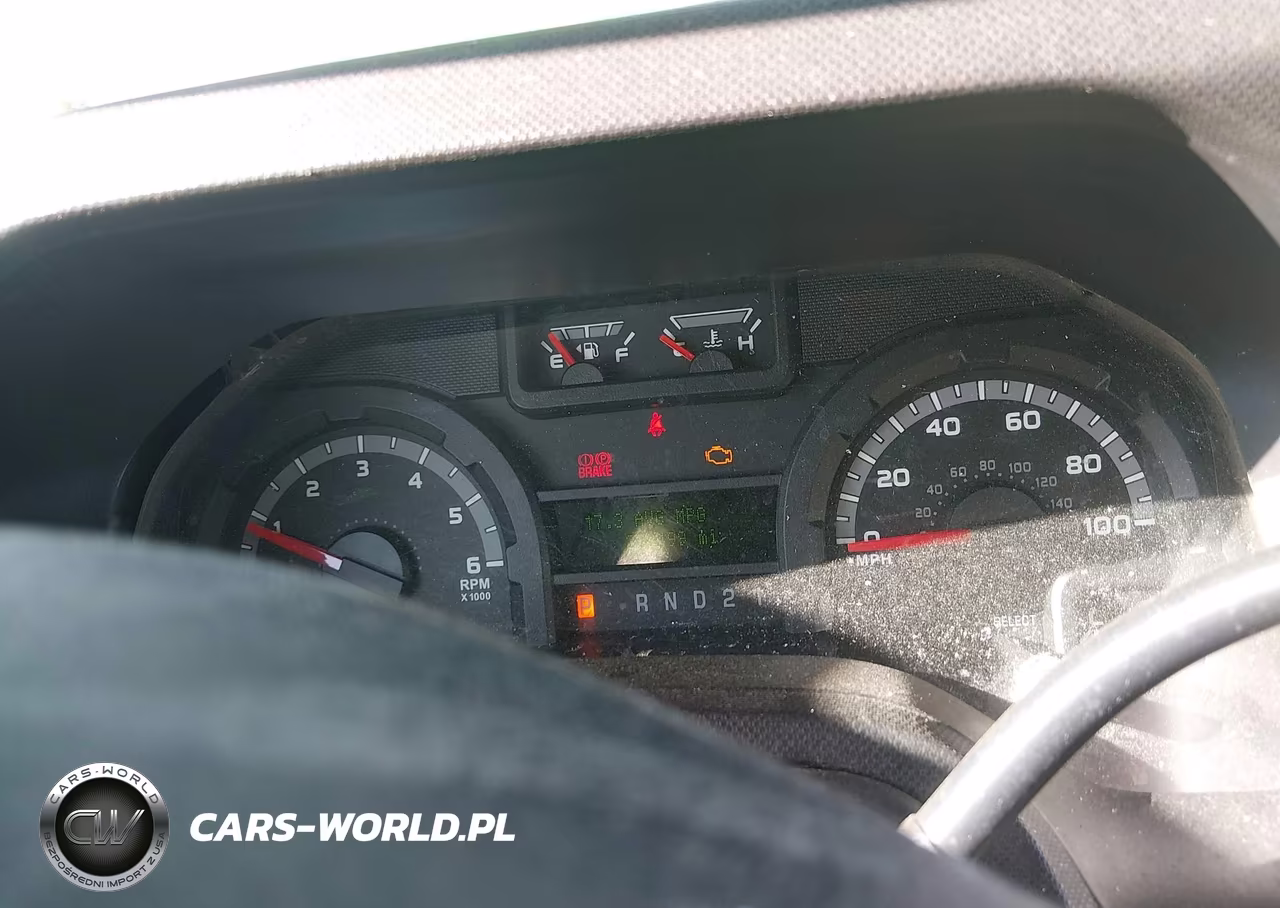 2013 Ford E-150 Xlt VIN:1FDNE1BW4DDB19677 - 7