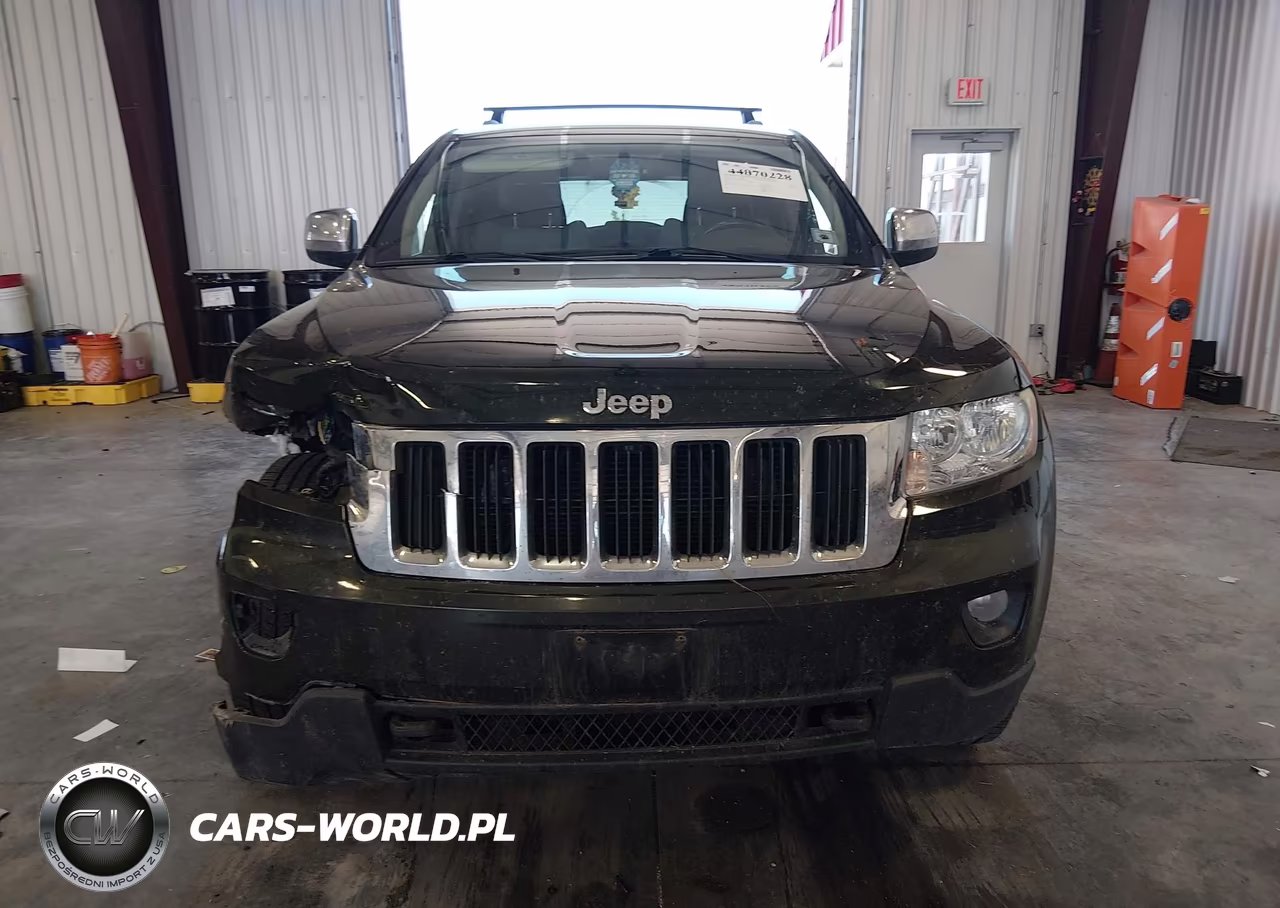 2011 Jeep Grand Cherokee Laredo VIN:1J4RR4GG4BC548828 - 12