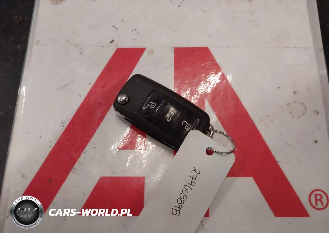 2016 Volkswagen Tiguan S VIN:WVGAV7AX9GW606278 - 11