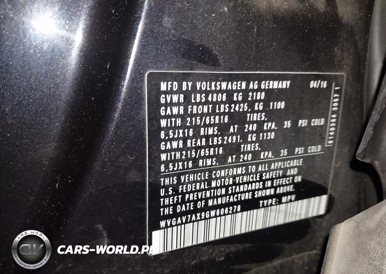 2016 Volkswagen Tiguan S VIN:WVGAV7AX9GW606278 - 9