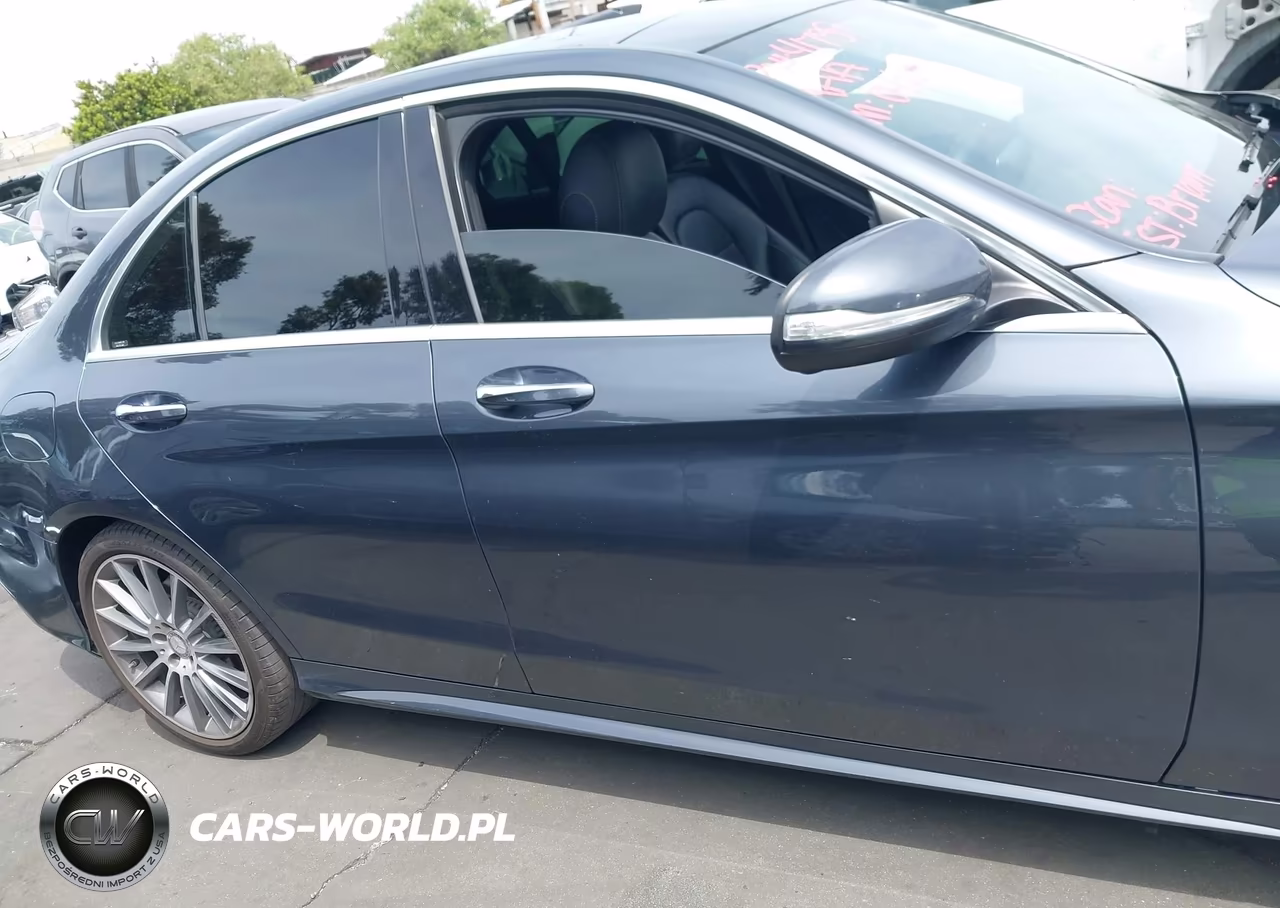 2015 Mercedes-Benz C 400 4Matic VIN:55SWF6GBXFU020929 - 14