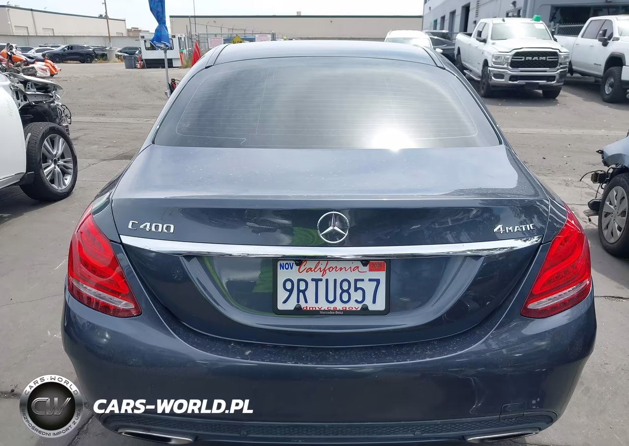 2015 Mercedes-Benz C 400 4Matic VIN:55SWF6GBXFU020929 - 17