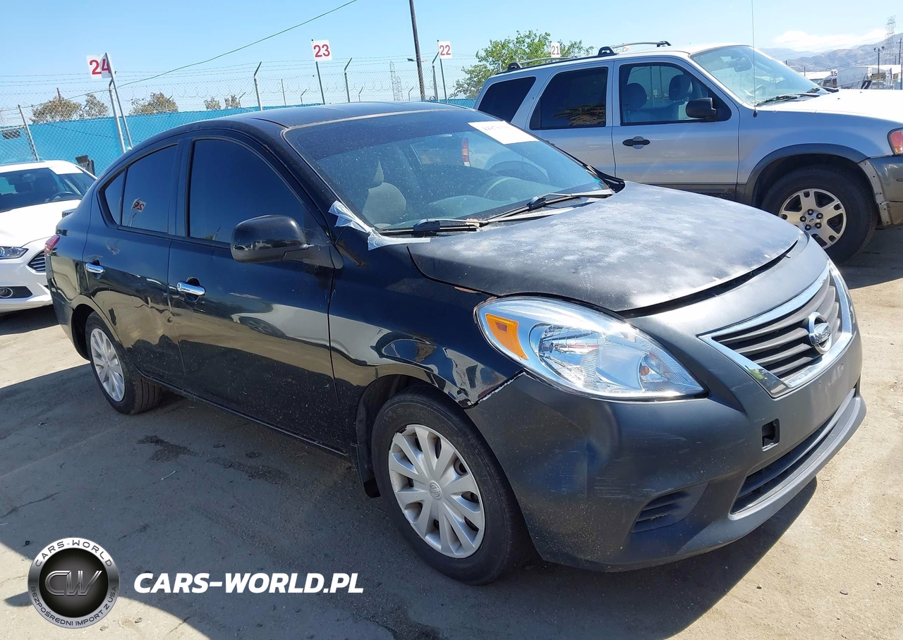 2014 Nissan Versa 1.6 Sv